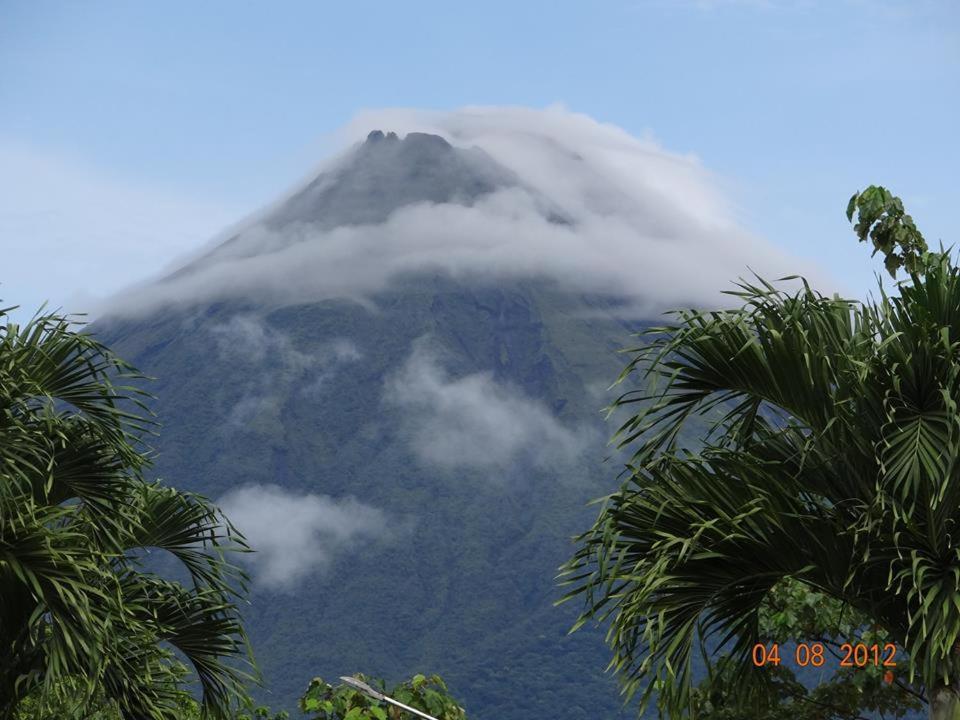 Casona Rustica & Bungalow La Fortuna Exterior photo